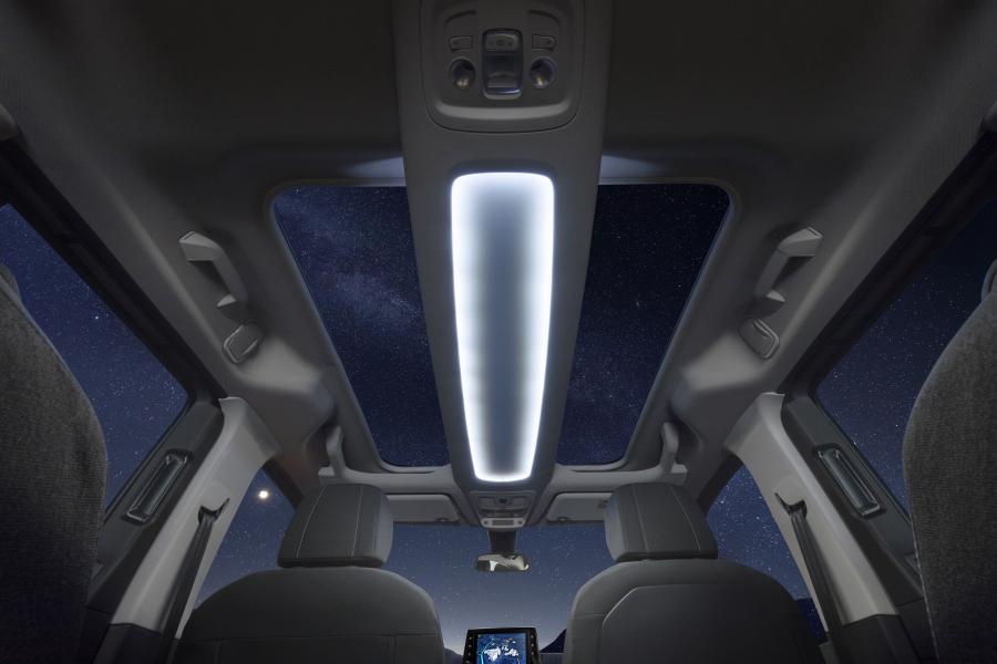 Интерьер Opel Combo Life 2018 года  (фото 29 из 44)